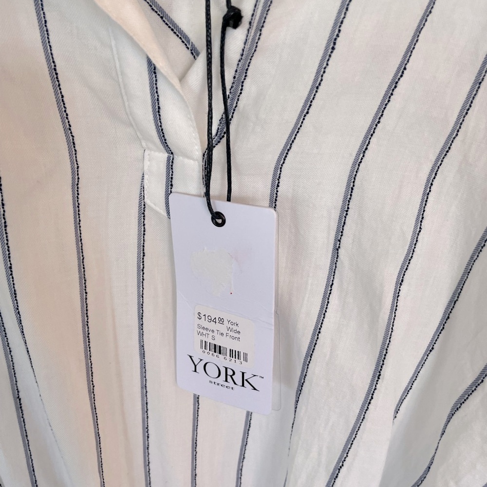 - NWT. YORK lightweight drawstring-waist top. - Picture 3 of 9